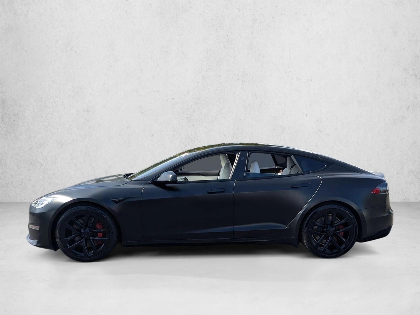 2022 Tesla Model S Base