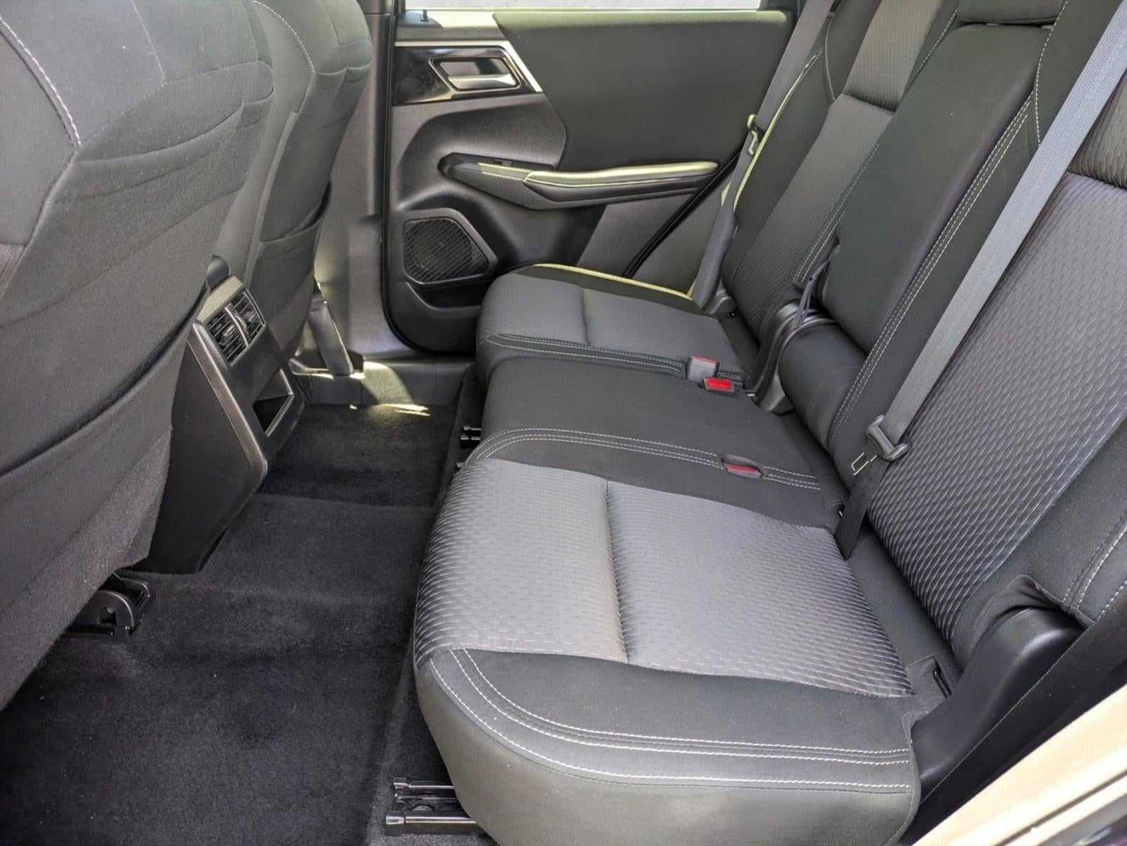 2024 Mitsubishi Outlander ES 2.5 S-AWC