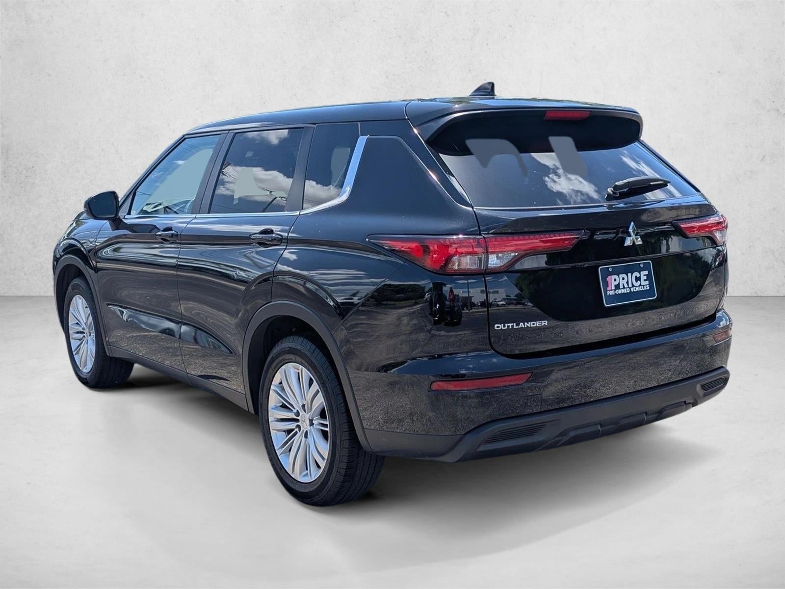 2024 Mitsubishi Outlander ES 2.5 S-AWC