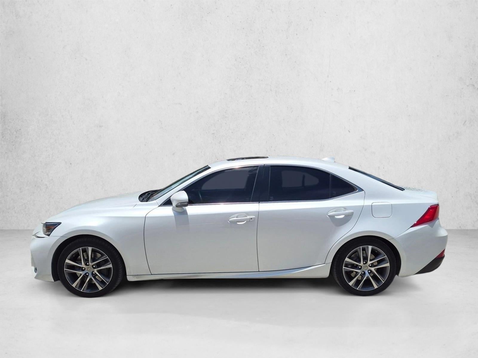2020 Lexus IS 