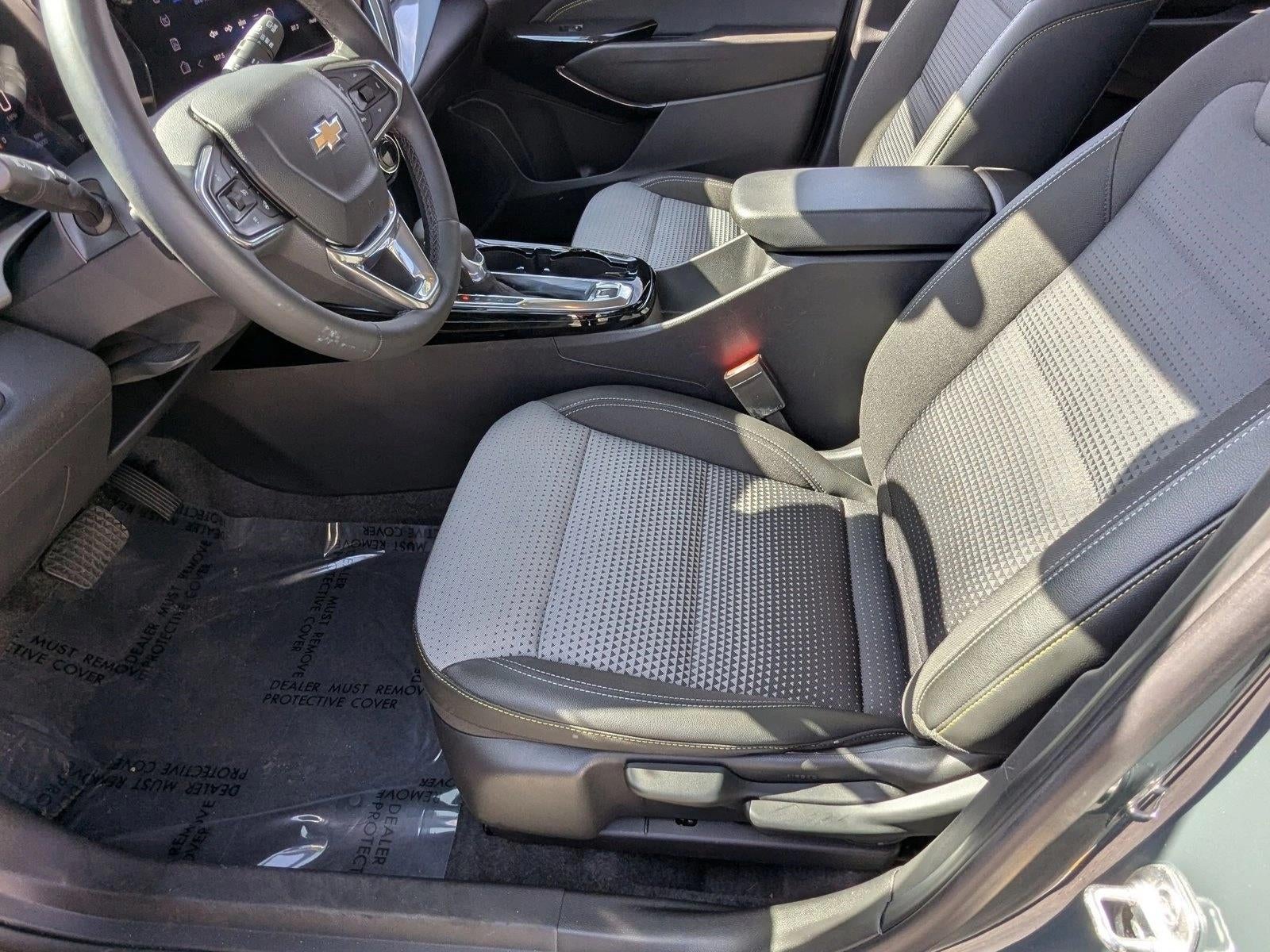 2025 Chevrolet Trax Base