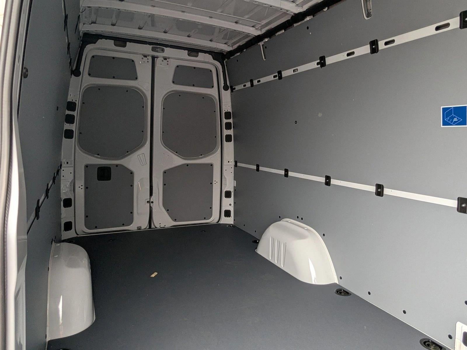 2024 Mercedes-Benz eSprinter Cargo Van Base