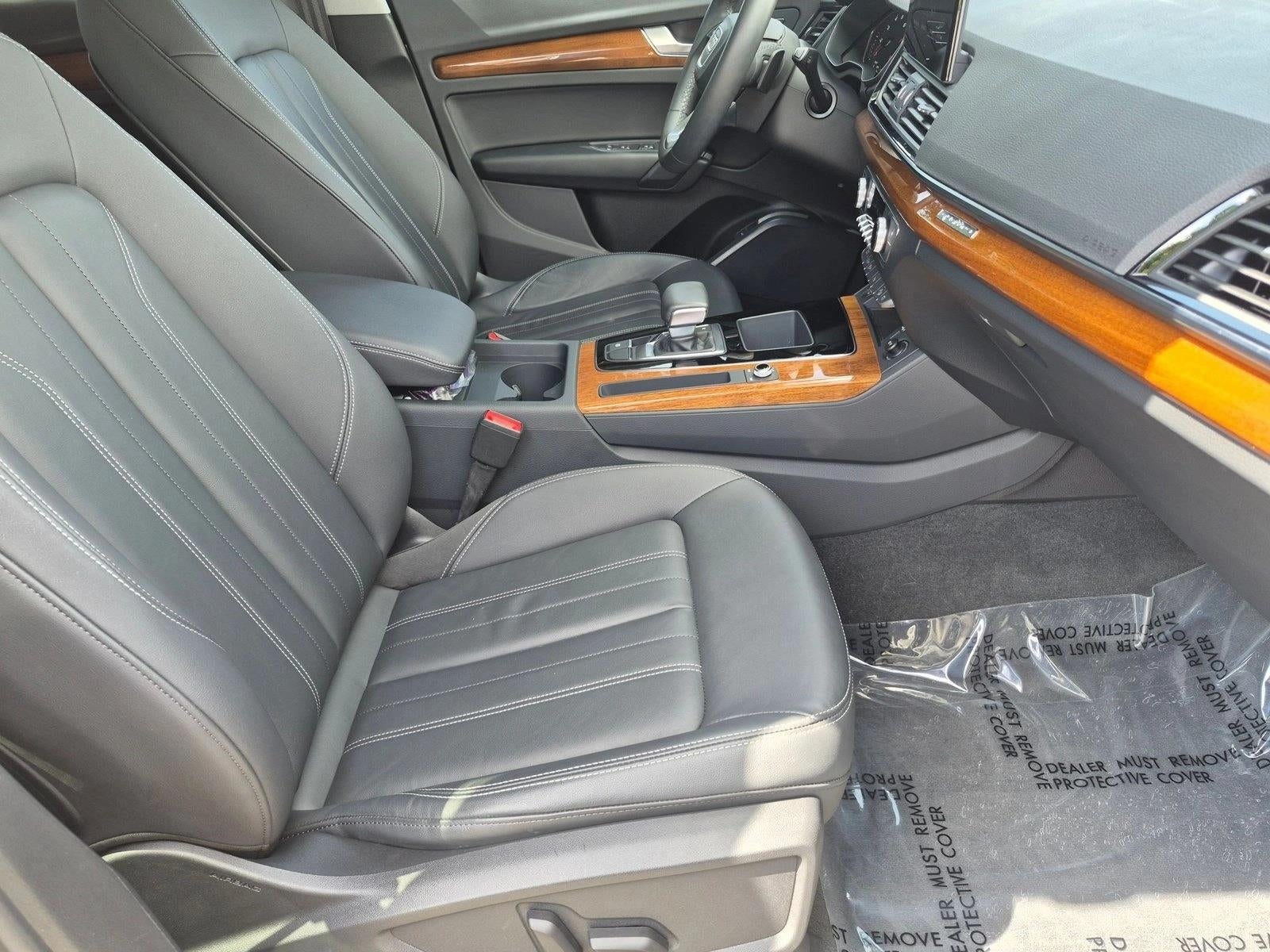 2023 Audi Q5 Premium 40 TFSI quattro S tronic