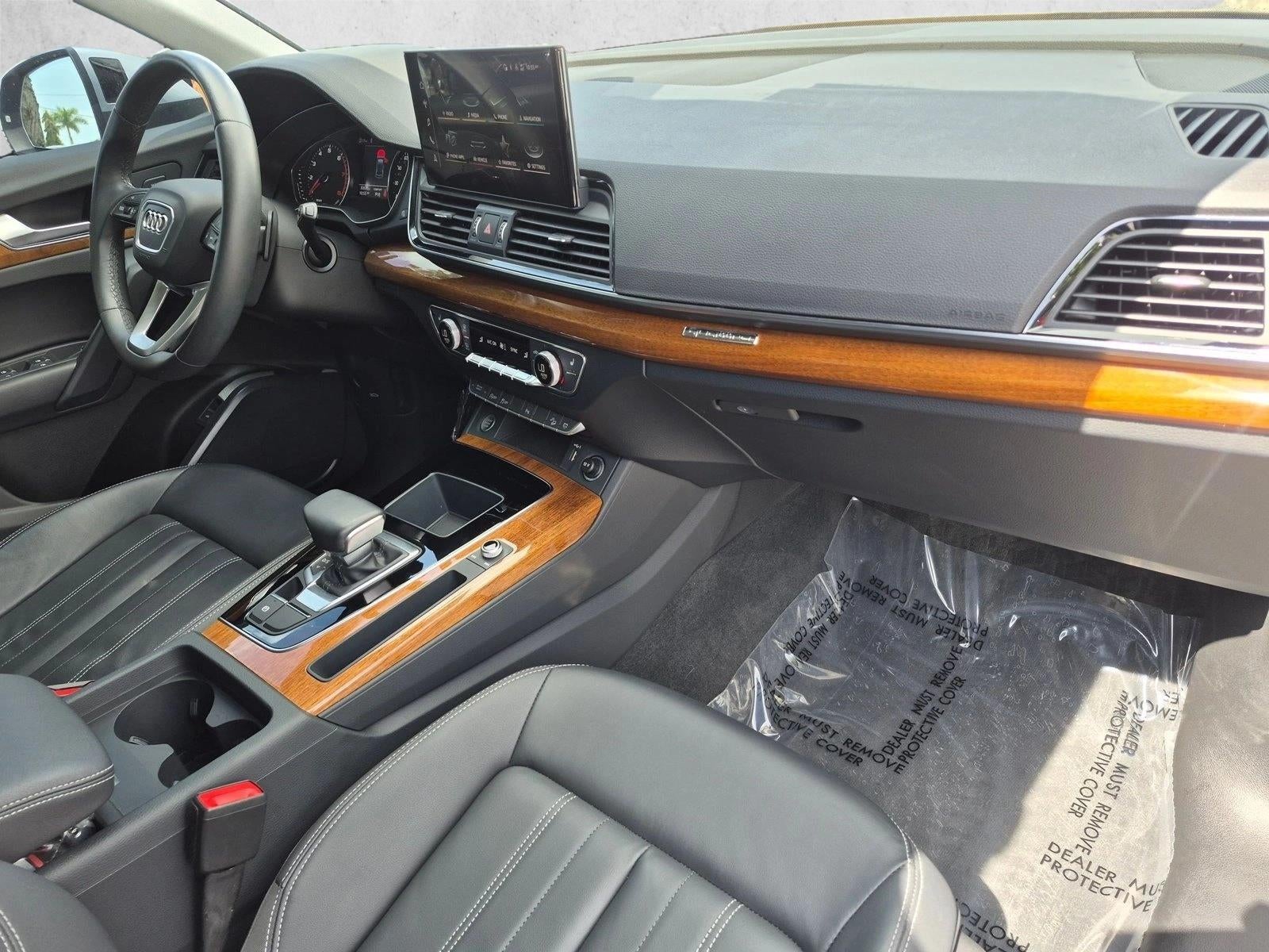 2023 Audi Q5 Premium 40 TFSI quattro S tronic