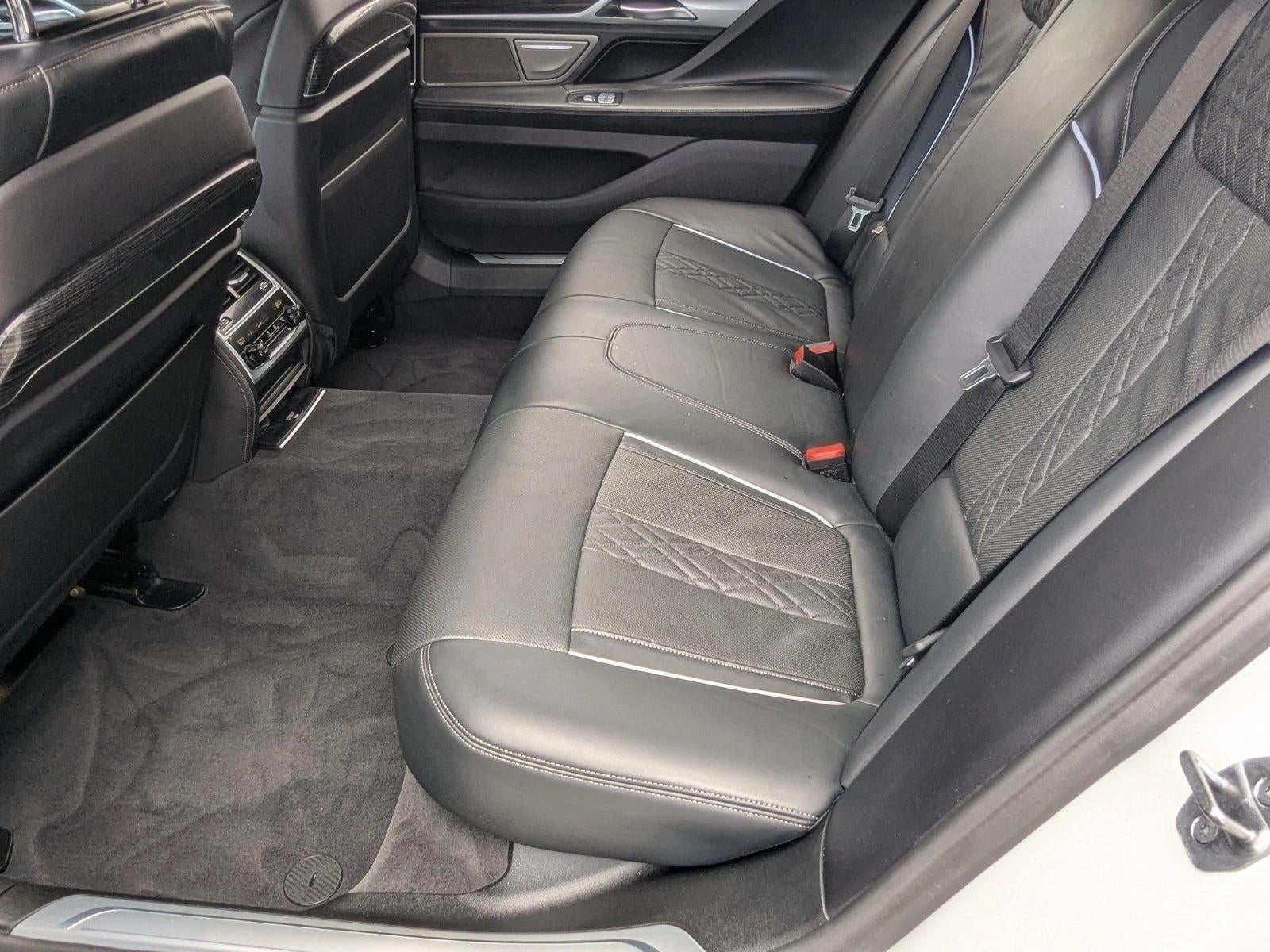 2022 BMW 750 i xDrive