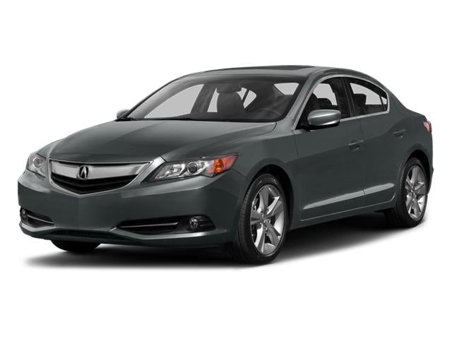 2013 Acura ILX 2.0L Automatic with Technology Package