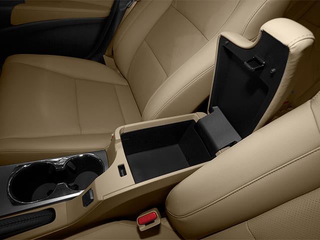 2013 Acura ILX 2.0L Automatic with Technology Package