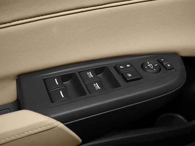 2013 Acura ILX 2.0L Automatic with Technology Package