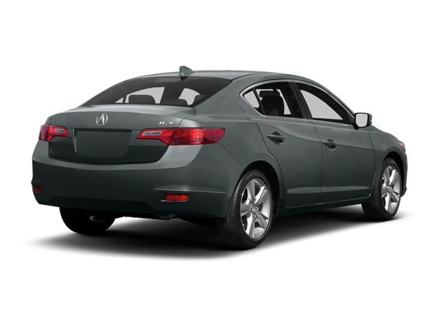 2013 Acura ILX 2.0L Automatic with Technology Package