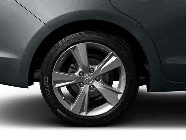 2013 Acura ILX 2.0L Automatic with Technology Package