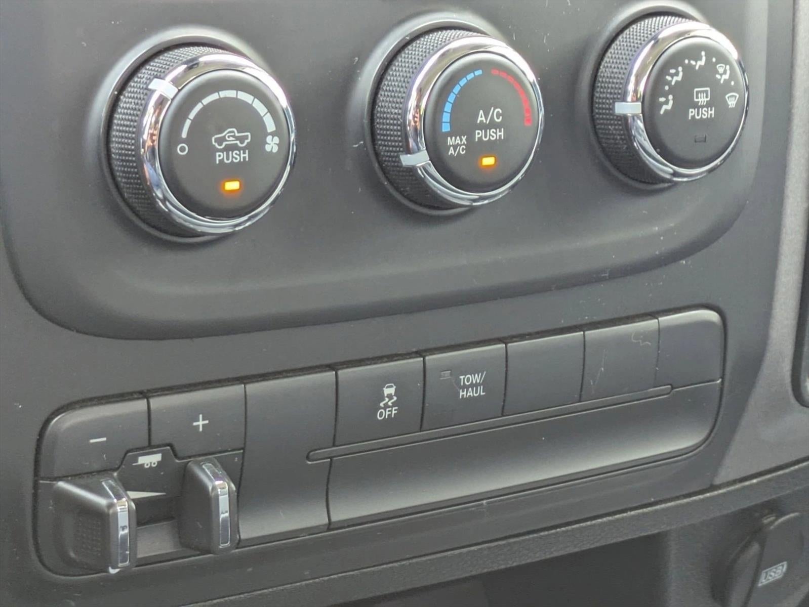 2021 RAM 1500 Classic Tradesman 4x2 Quad Cab 6'4" Box