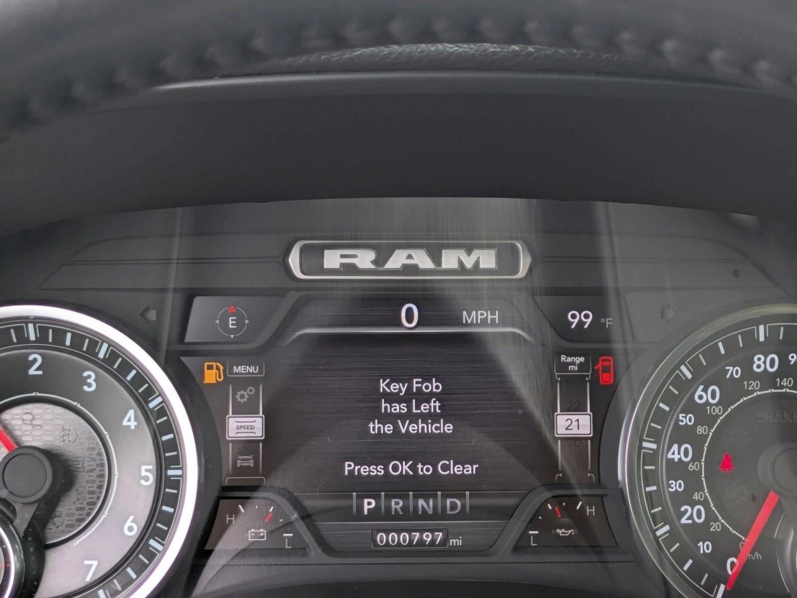 2023 RAM 1500 Big Horn 4x4 Crew Cab 5'7" Box