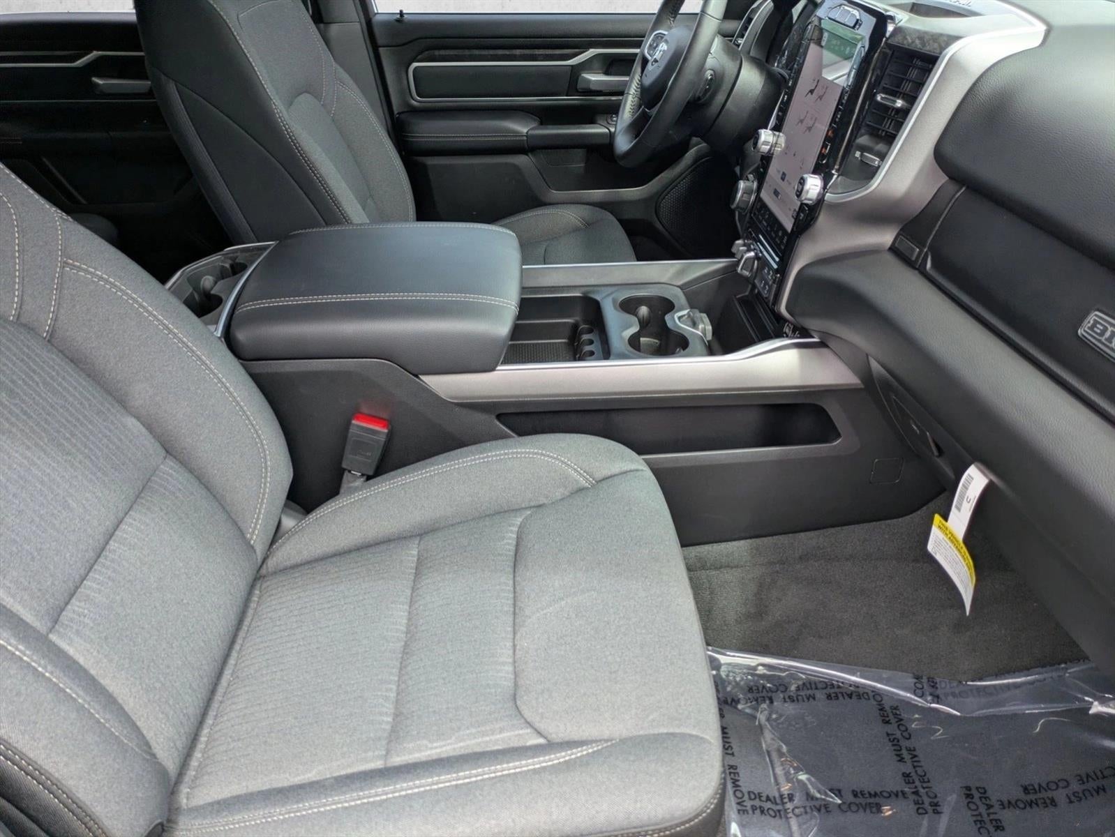 2023 RAM 1500 Big Horn 4x4 Crew Cab 5'7" Box