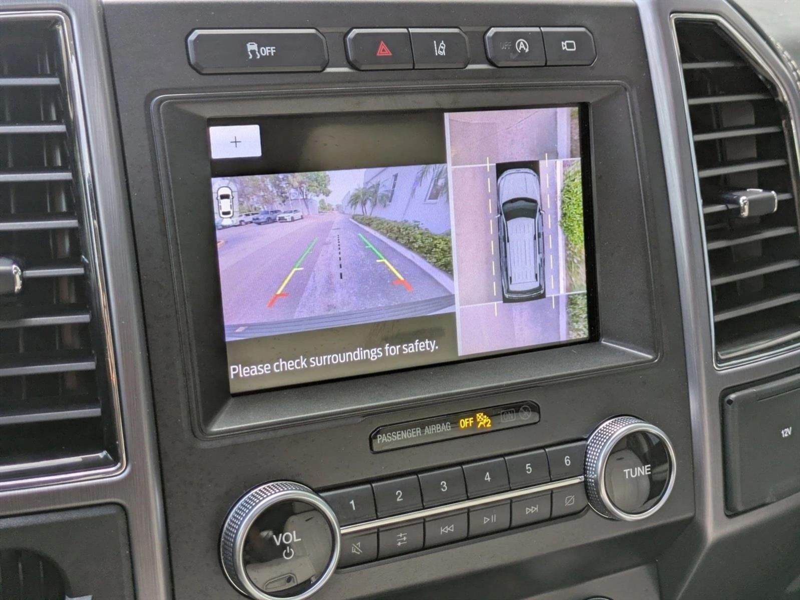 2020 Ford Expedition Platinum 4x2