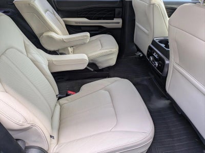 2020 Ford Expedition Platinum 4x2