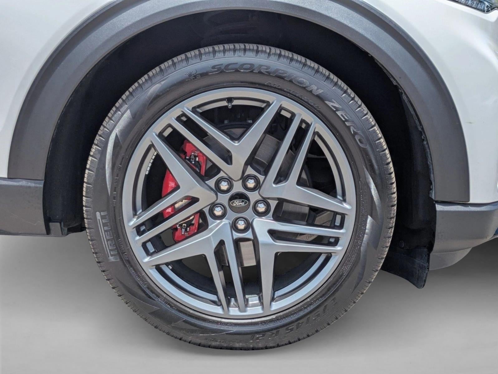 2025 Ford Explorer ST 4WD