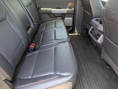 2024 Ford Super Duty F-250 SRW LARIAT 4WD Crew Cab 6.75' Box