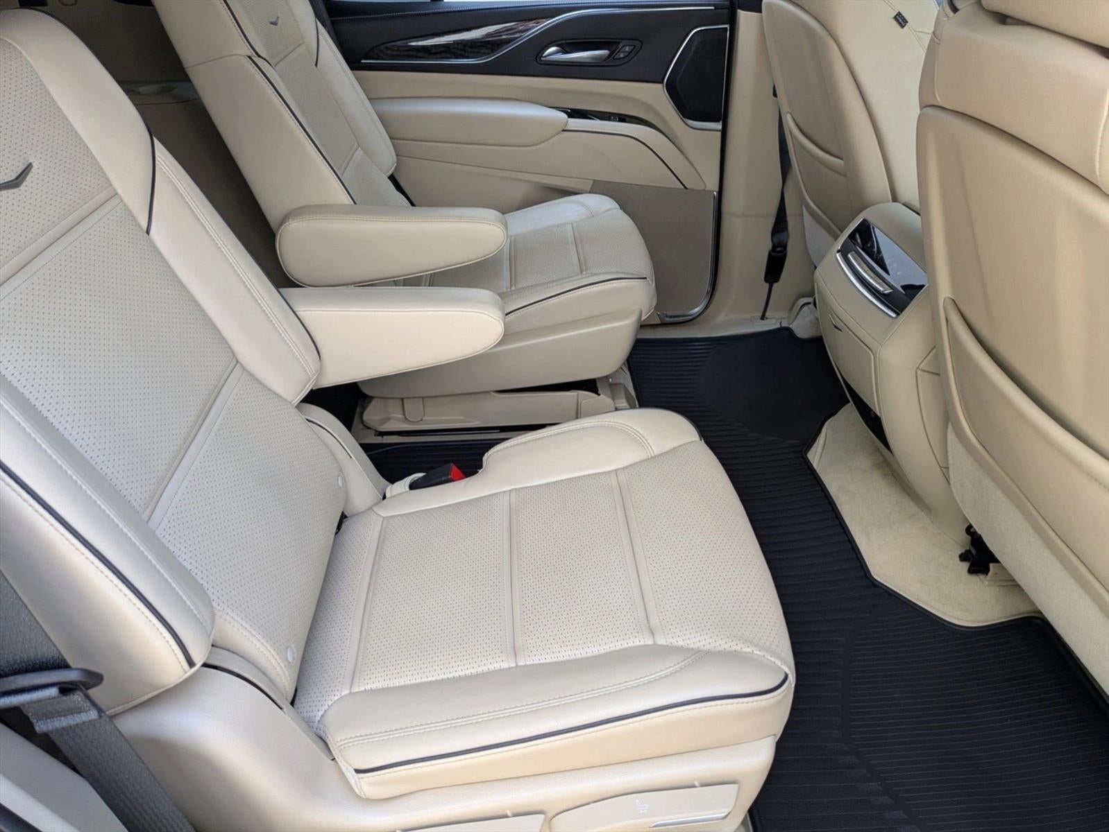 2023 Cadillac Escalade 4WD Premium Luxury