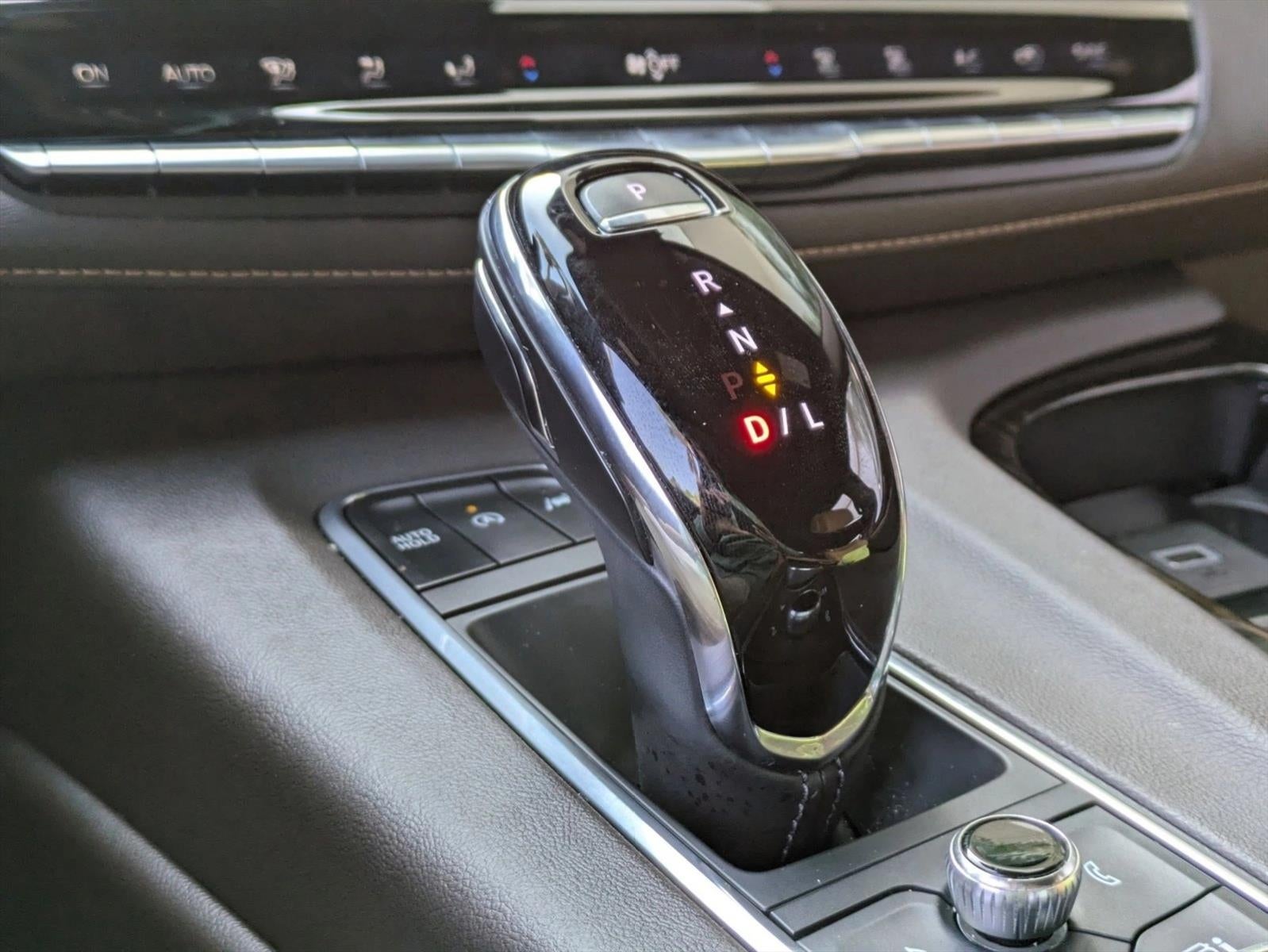 2023 Cadillac Escalade 4WD Premium Luxury