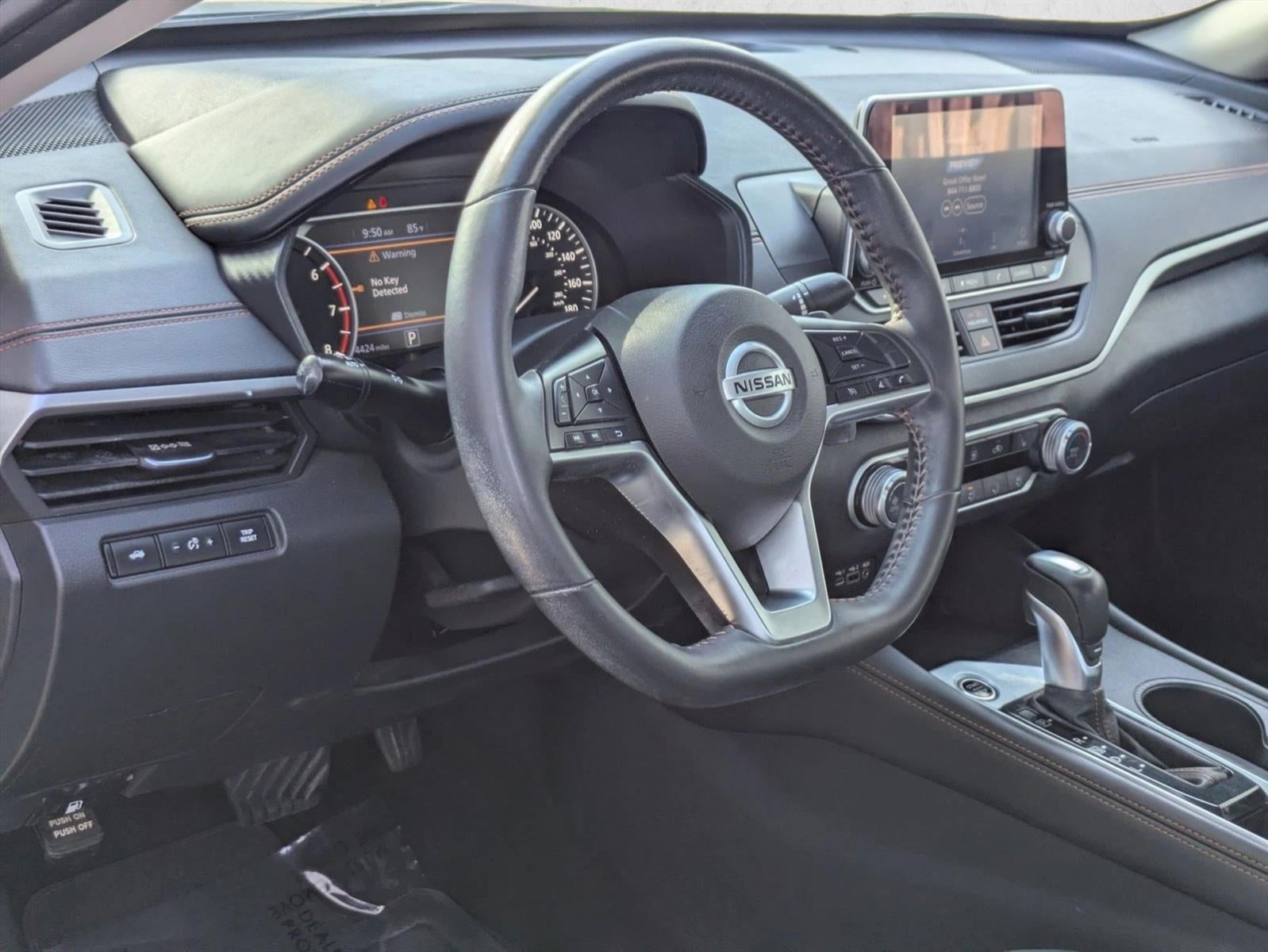 2022 Nissan Altima 2.0 SR Sedan