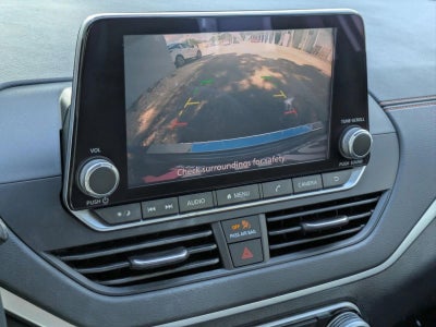 2022 Nissan Altima 2.0 SR Sedan