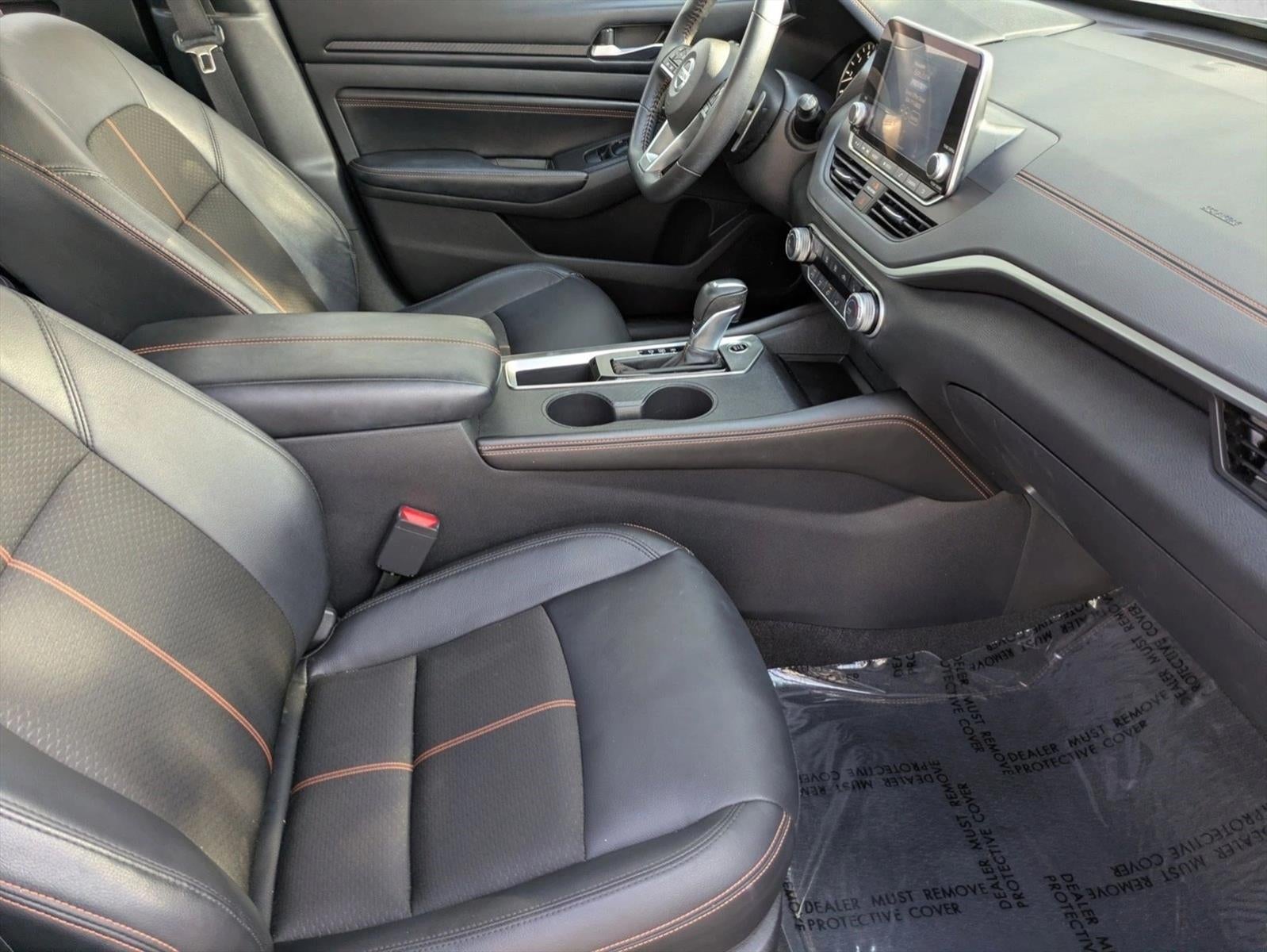 2022 Nissan Altima 2.0 SR Sedan