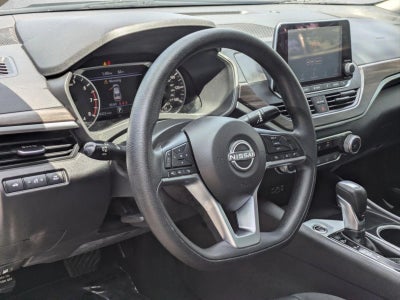 2024 Nissan Altima 2.5 SV Sedan