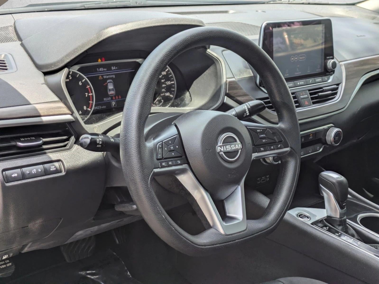 2024 Nissan Altima 2.5 SV Sedan