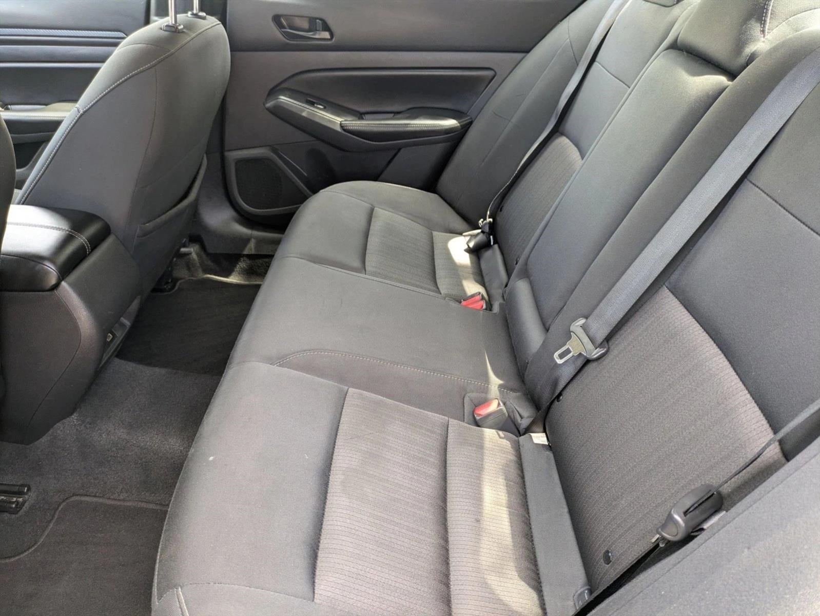 2024 Nissan Altima 2.5 SV Sedan