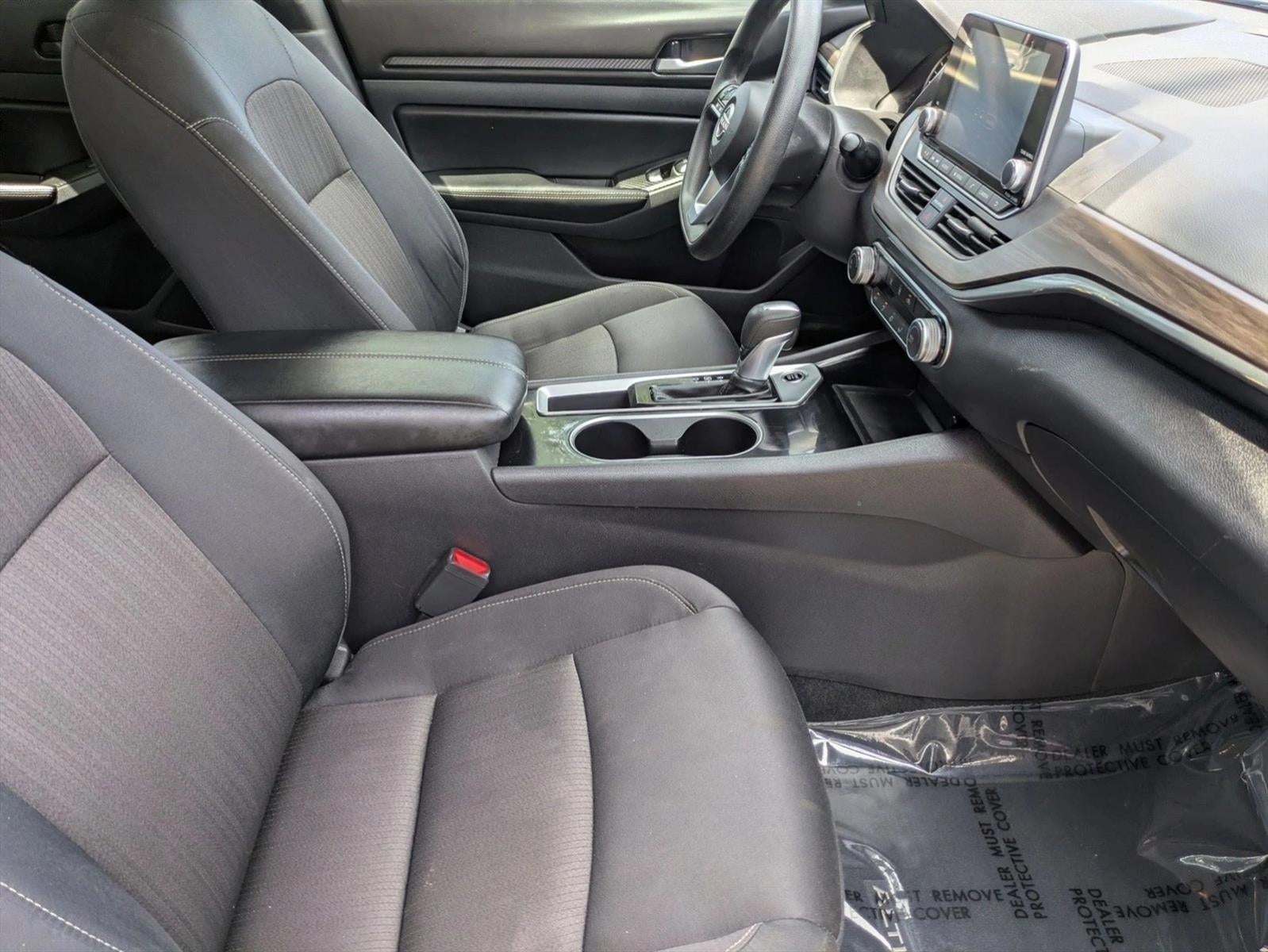 2024 Nissan Altima 2.5 SV Sedan