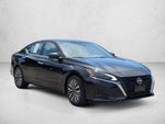 2024 Nissan Altima 2.5 SV Sedan