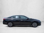 2024 Nissan Altima 2.5 SV Sedan