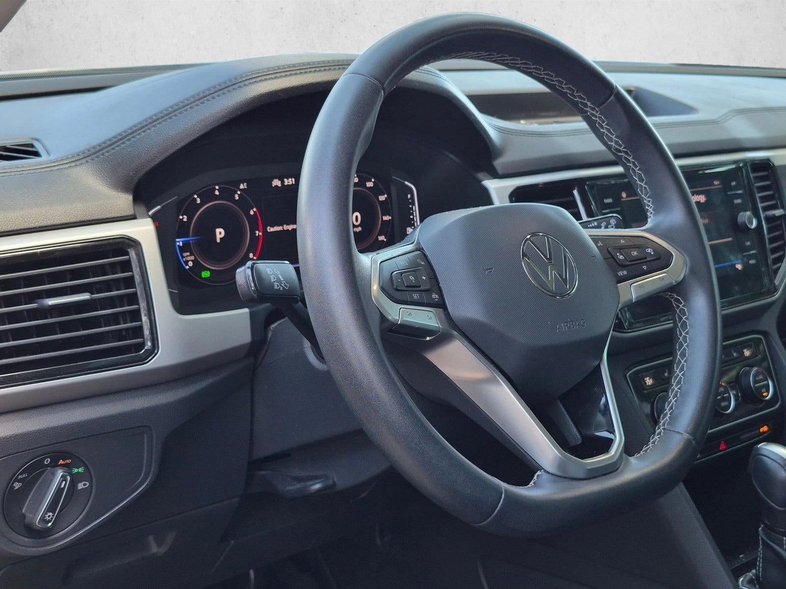 2023 Volkswagen Atlas 2.0T SE w/Technology FWD