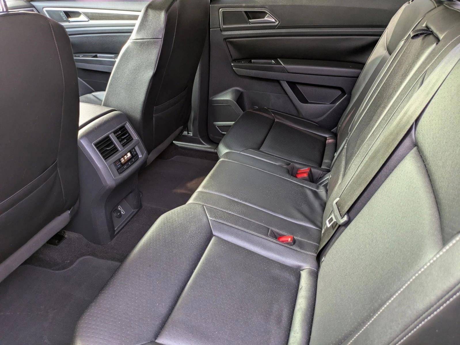 2019 Volkswagen Atlas 3.6L V6 SE w/Technology FWD