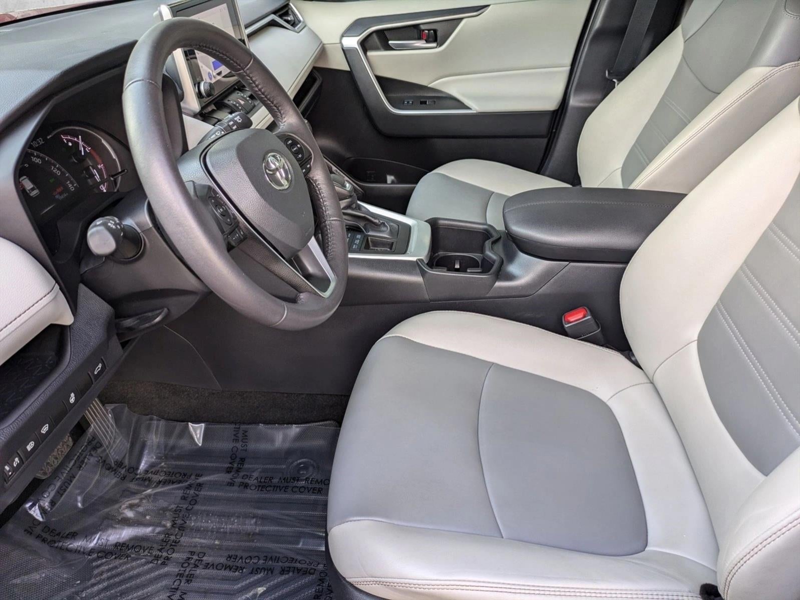 2023 Toyota RAV4 XLE Premium AWD (Natl)