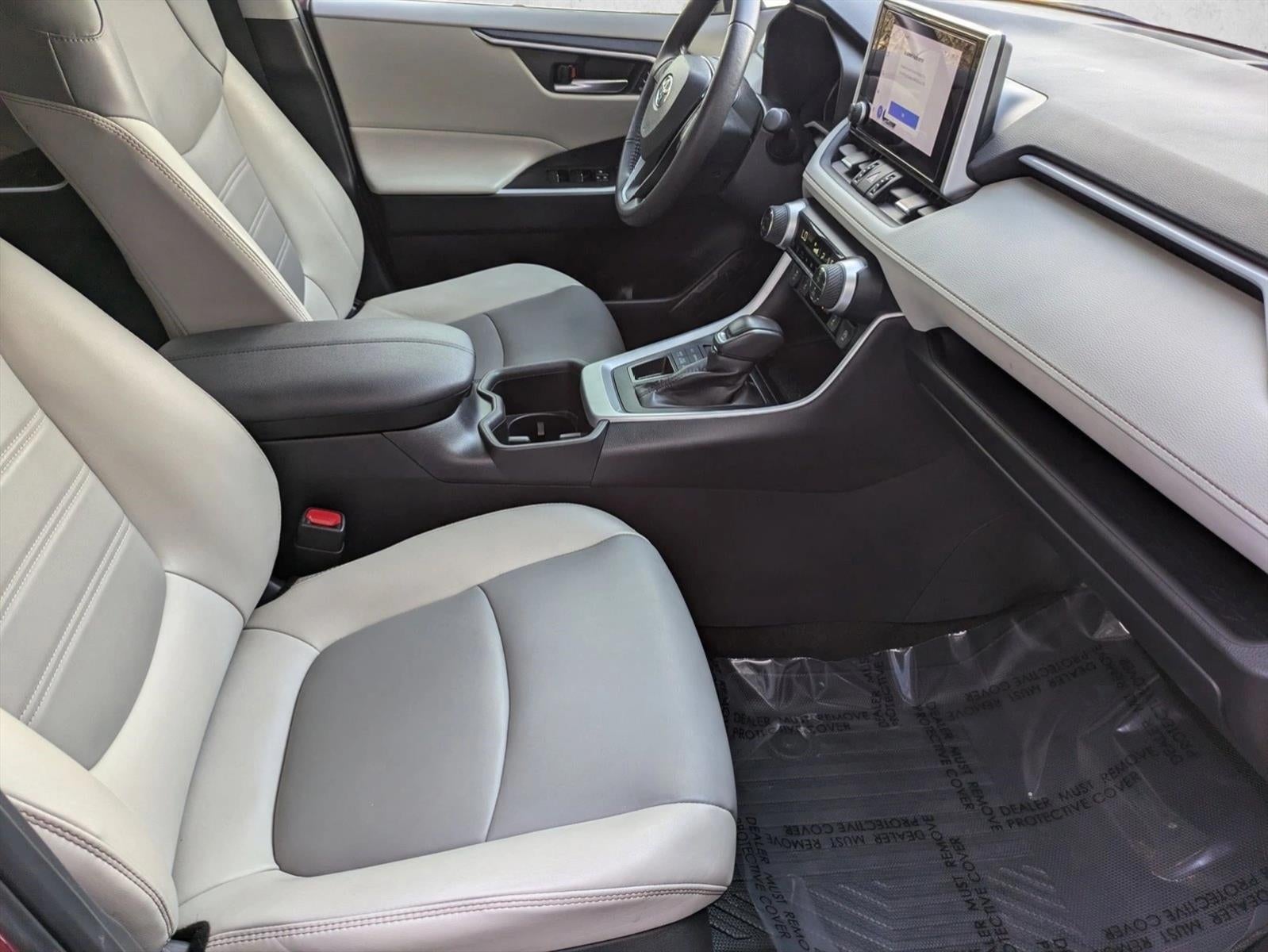 2023 Toyota RAV4 XLE Premium AWD (Natl)