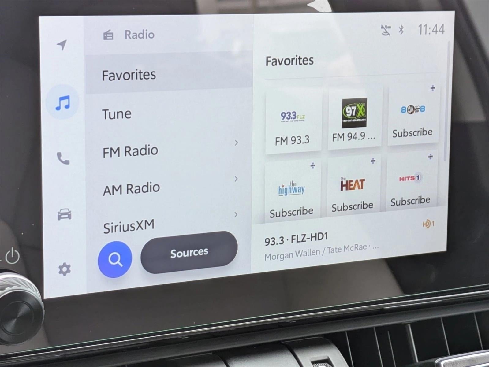 2025 Toyota RAV4 XLE Premium FWD (Natl)