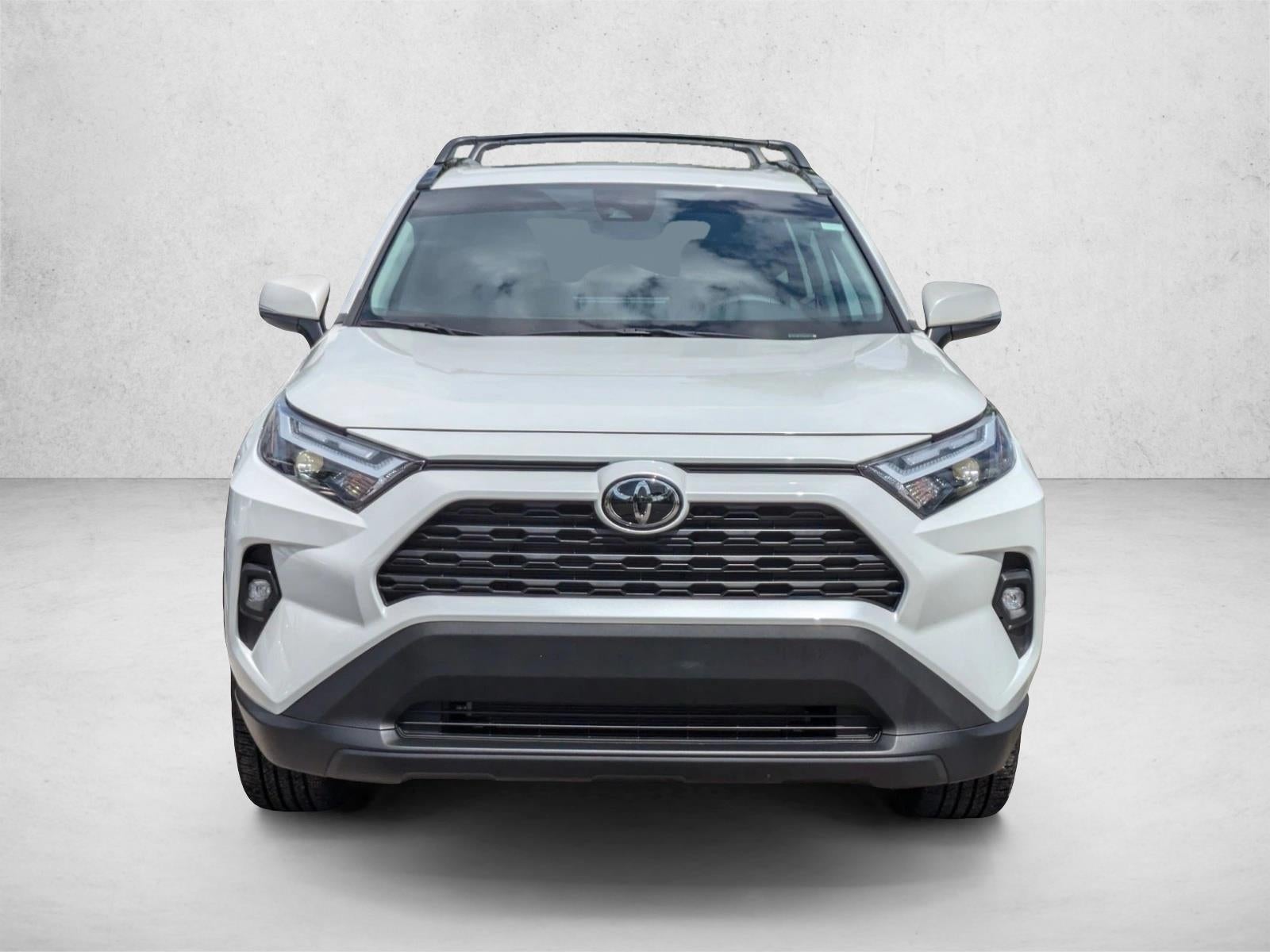 2025 Toyota RAV4 XLE Premium FWD (Natl)