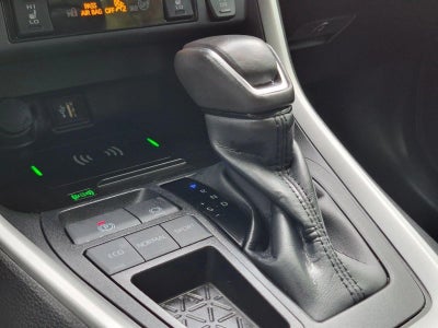 2025 Toyota RAV4 XLE Premium FWD (Natl)