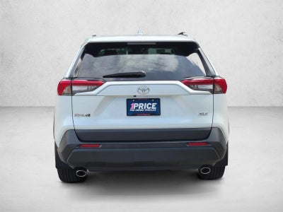 2025 Toyota RAV4 XLE Premium FWD (Natl)