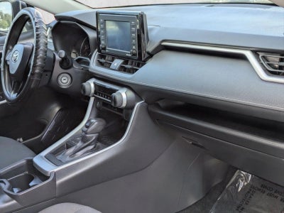 2021 Toyota RAV4 LE FWD (GS)