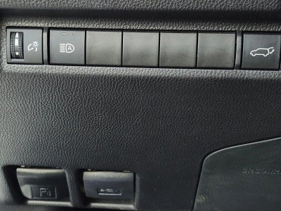 2025 Toyota RAV4 XLE FWD (Natl)