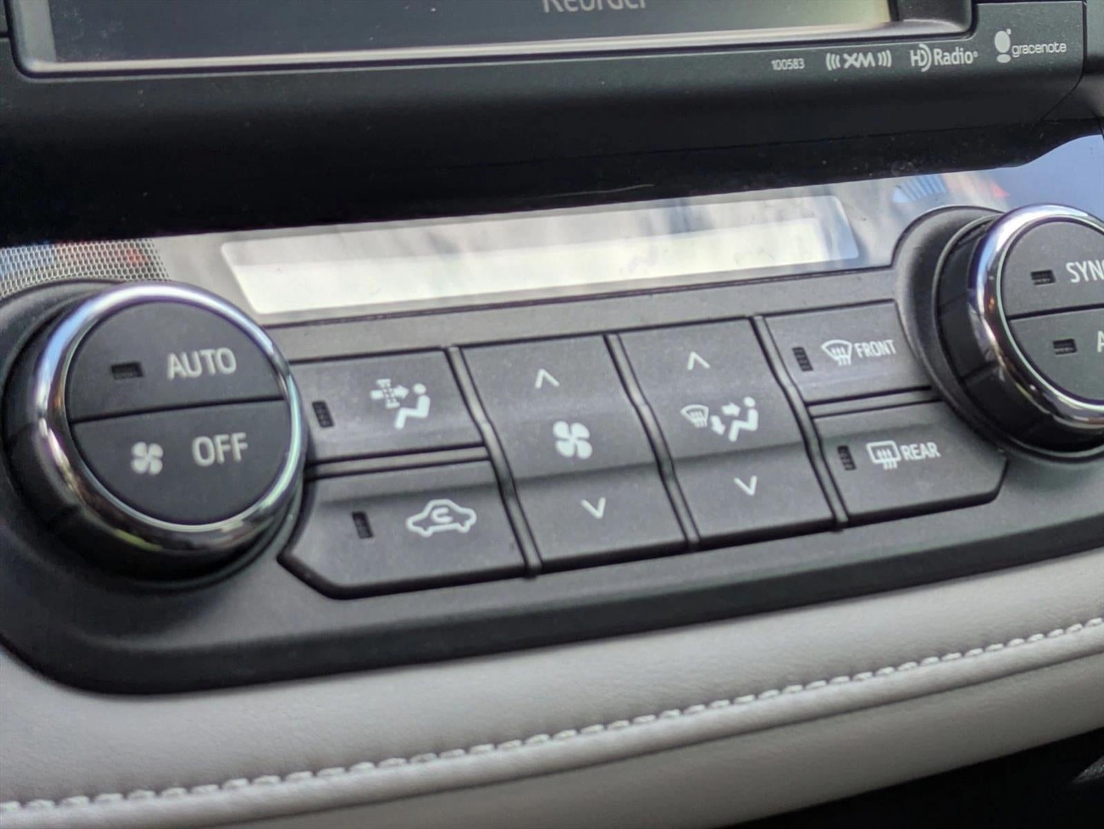 2016 Toyota RAV4 FWD 4dr XLE (GS)