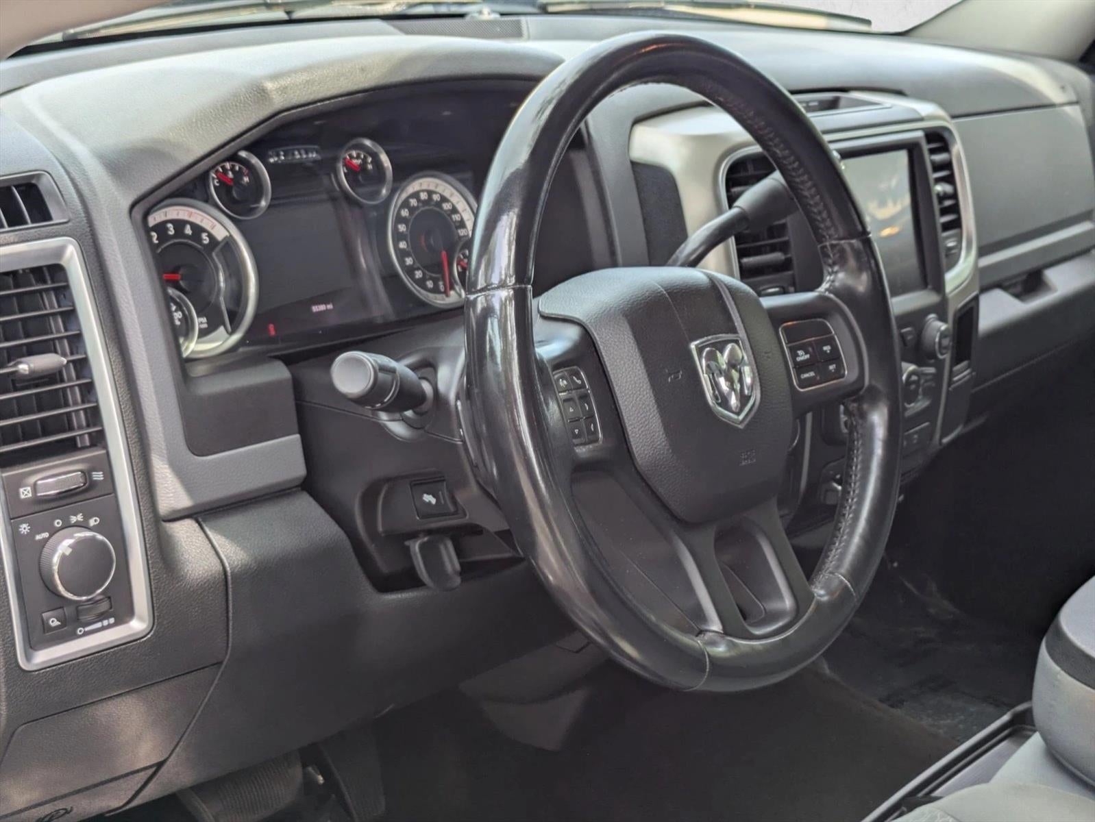 2015 RAM 2500 4WD Crew Cab 6.4 Ft Box SLT