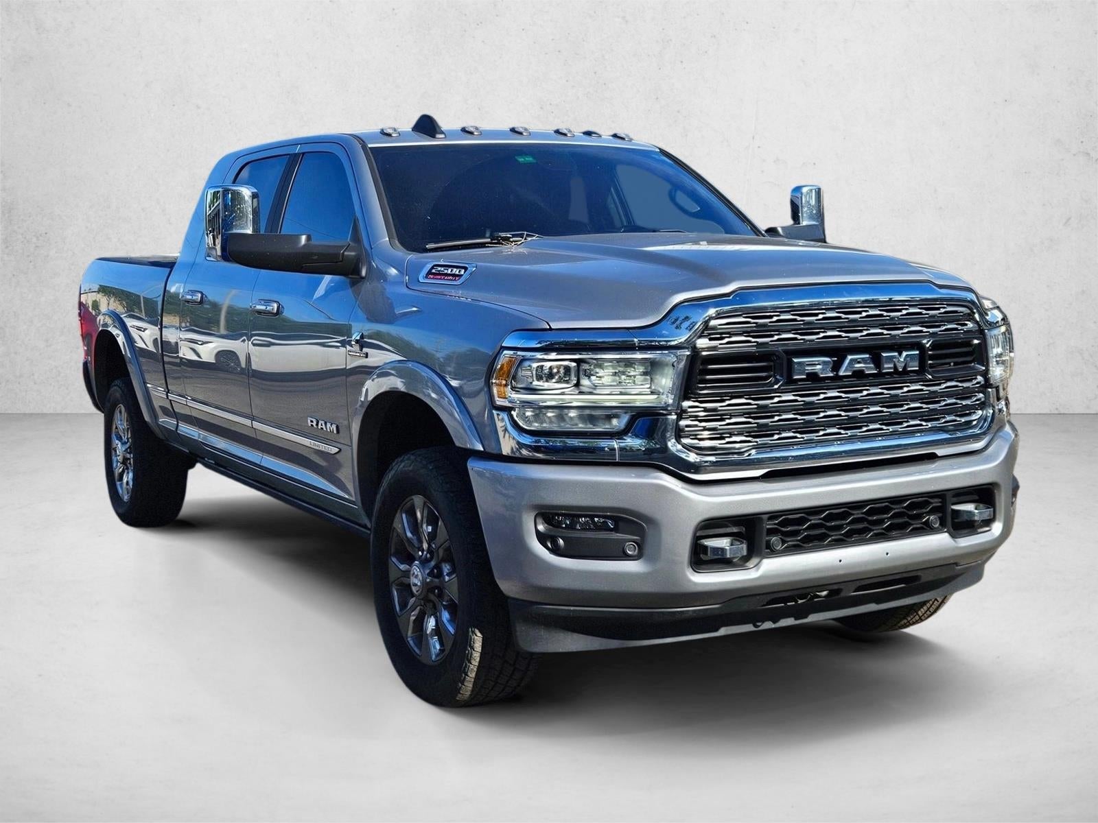 2022 RAM 2500 Limited 4x4 Mega Cab 6'4" Box