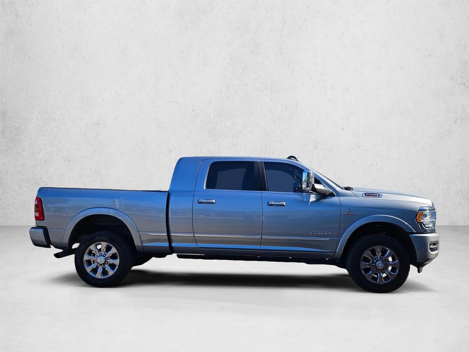 2022 RAM 2500 Limited 4x4 Mega Cab 6'4" Box