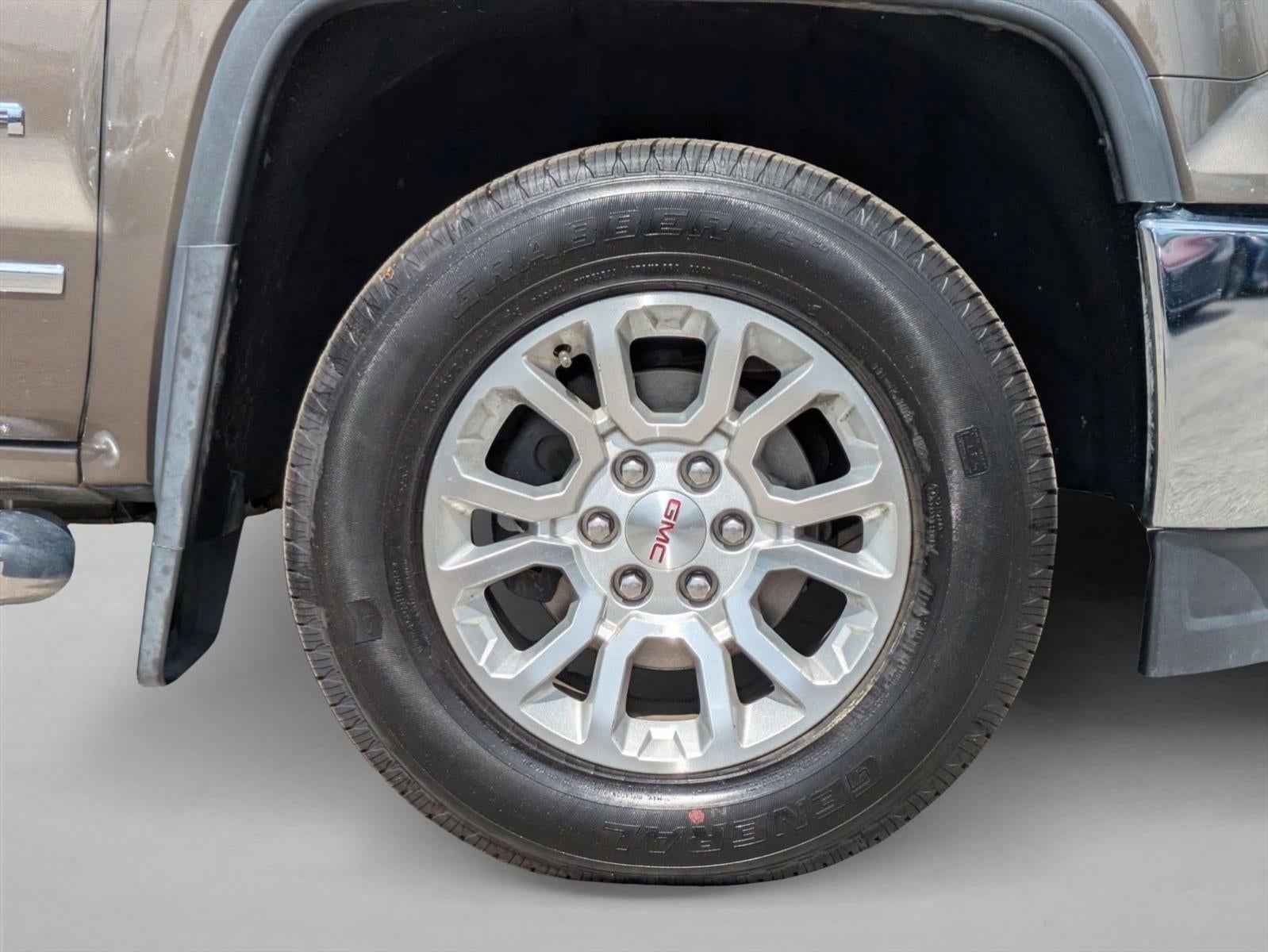 2014 GMC Sierra 1500 Crew Cab Short Box 4-Wheel Drive SLE