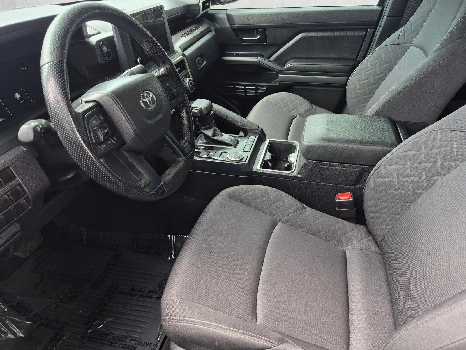 2025 Toyota Tacoma 2WD 2WD SR5 Double Cab 5' Bed AT (SE)