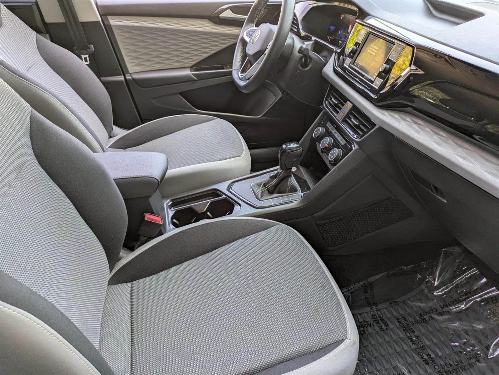 2023 Volkswagen Taos S FWD