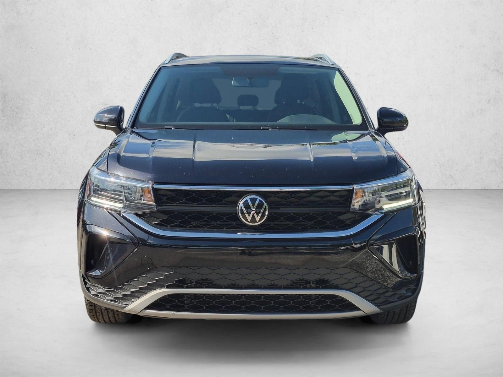 2022 Volkswagen Taos SE FWD